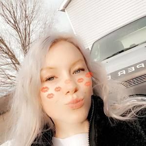 Meet your Posher, Chasdity